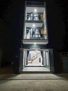 Bán nhà hẻm Linh Xuân (Đường 8) 4m x 14.3m, 3 tầng, 4PN – 3WC phù hợp gia đình và vợ chồng trẻ